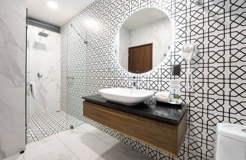 Zona Expo Hôtel | Hotel Estancia Business Class
