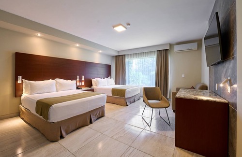 Zona Expo Hôtel | Hotel Estancia Business Class