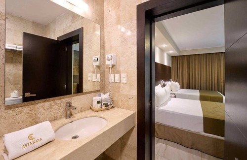 Zona Expo Hôtel | Hotel Estancia Business Class