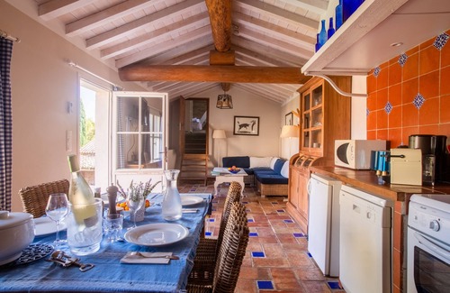 Beaucaire Hôtel | HOTEL et APPARTEMENTS DOMAINE DES CLOS - Teritoria