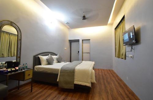 Khar Hôtel | Hotel Evergreen