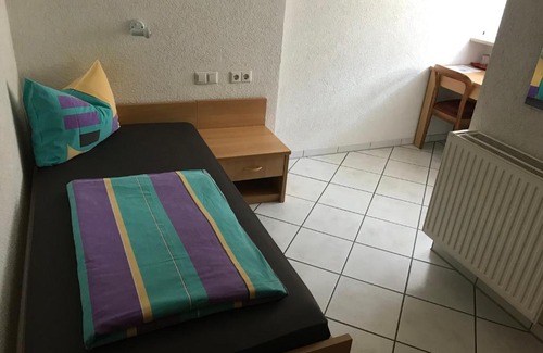 Neckartenzlingen Hôtel | Hotel Fantastic