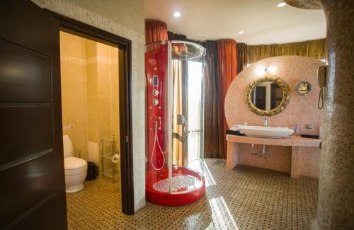 Lenins'kyi district Hôtel | Hotel Feride