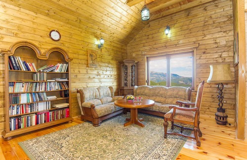 Mojkovac Hôtel | Hotel Gacka - Luxury two bedroom cottage with balcony
