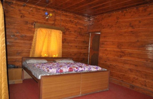 Kempty Range Hôtel | Hotel Garden Cottage & Resort Dhanaulti