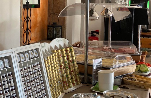 Illmitz Maison | Hotel Garni Dreibettzimmer Du/wc - Hotel Johannes-zeche Tauber
