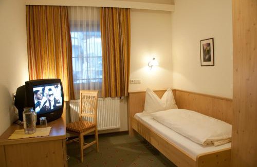 Vorderlanersbach Hôtel | Hotel Garni Forelle