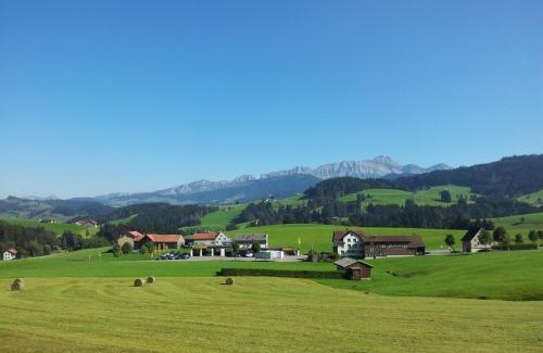 Schwellbrunn Hôtel | Hotel Garni Traube B&B