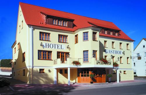 Wombach Hôtel | Hotel - Gasthof Spessarttor & Hotel Bergwiesen - Zimmer mit Balkon