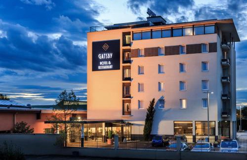 Chassieu Hôtel | Hotel Gatsby by HappyCulture