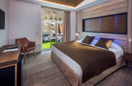 Tossa de Mar Hôtel | Hotel GHT Neptuno-Tossa & Venus SPA