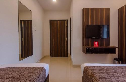 Jogeshwari West Hôtel | Hotel Golden Palms