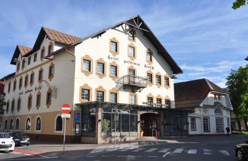 Reutte Hôtel | Hotel Goldener Hirsch