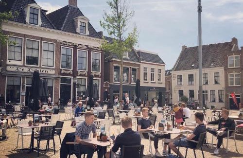 Franeker Hôtel | Hotel Grandcafe De Doelen