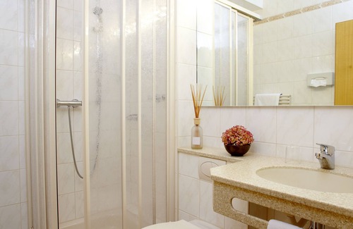 Aubing Hôtel | Hotel Gruenwald