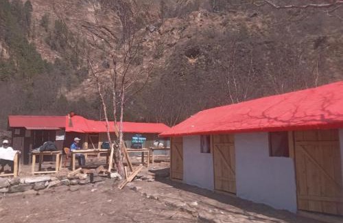 Mustang Maison | Hotel Guphaphant & Camp Side