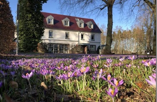Dorp Hôtel | Hotel Gutshof Wellenbad