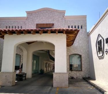 Ciudad Guzman Hôtel | Hotel Hacienda