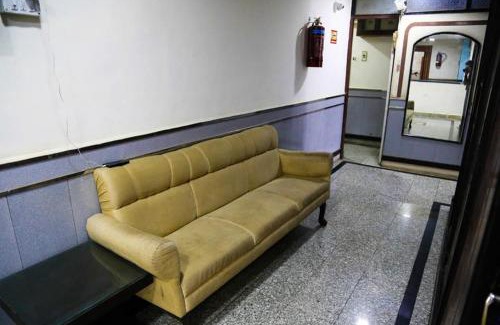 Cuffe Parade Hôtel | Hotel Happy Home