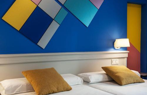 Lovaina Hôtel | Hotel Hito
