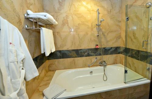 Brasov Hôtel | Hotel HP Tower One Brasov