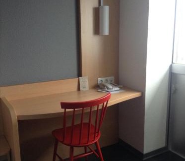 Sud-Gare Hôtel | Hotel ibis Rennes Centre Gare Sud