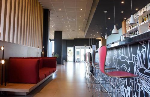 Tatui Hôtel | Hotel Ibis Tatui