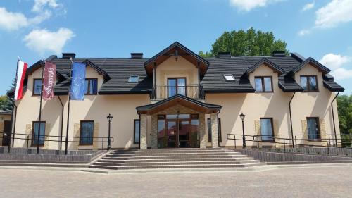 Niedrzwica Duza Hôtel | Hotel Impressa