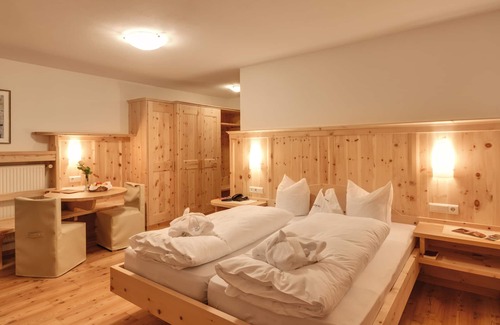 Naz Sciaves Hôtel | Hotel Jonathan
