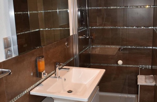 Floersheim Hôtel | Hotel Karthaeuser Hof