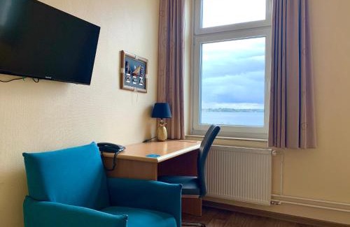 Christianpris Hôtel | Hotel Kieler Förde