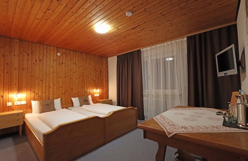 Breitnau Hôtel | Hotel Kreuz Höhengasthof