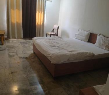 Pardi Maison | Hotel Krishna Guesthouse