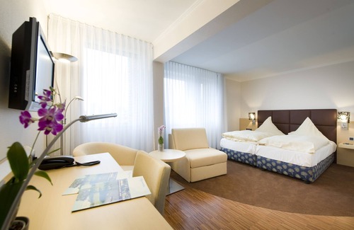 Rheine Hôtel | Hotel Lücke