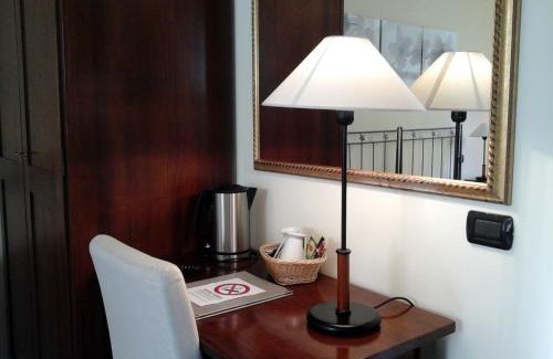 Intra Hôtel | Hotel La Contrada