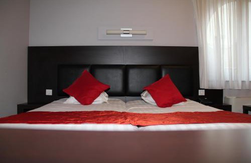 La Louviere Hôtel | Hotel La Louve