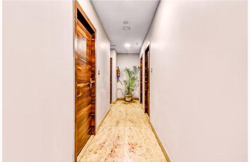 Shamshabad Hôtel | HOTEL LA SKY BOUTIQUE Near Airport road - Free Wifi & Parking - Fullt Air Conditioning Suite Rooms - Best Hotel In Hyderabad