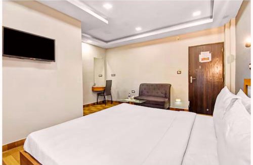 Shamshabad Hôtel | HOTEL LA SKY BOUTIQUE Near Airport road - Free Wifi & Parking - Fullt Air Conditioning Suite Rooms - Best Hotel In Hyderabad