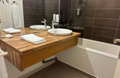 Aurillac Hôtel | Hotel La Thomasse