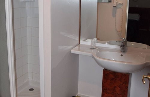 Gironcourt-sur-Vraine Hôtel | Hotel La Vraine