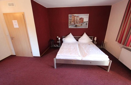 Zweibruecken Hôtel | Hotel Landgasthof Zur Alten Scheune