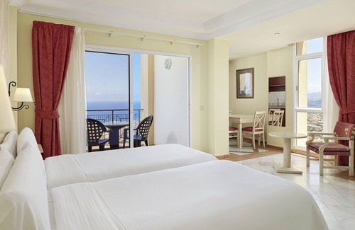 Las Arenas Hôtel | Hotel Las Aguilas Tenerife, Affiliated by Melia