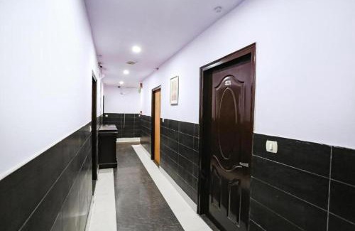 Lajpat Nagar Hôtel | Hotel Lazy - Near Central Market
