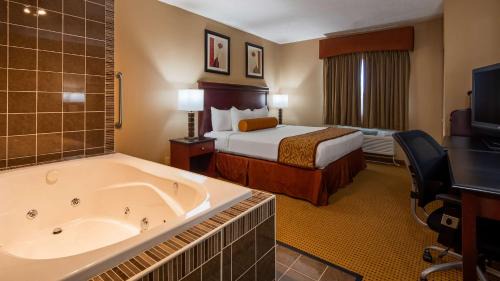 Lincoln Hôtel | Hotel Lincoln Inn on Route 66 and near I-55