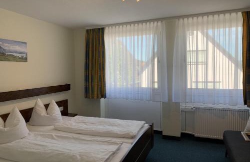 Diedesheim Hôtel | Hotel Lindenhof