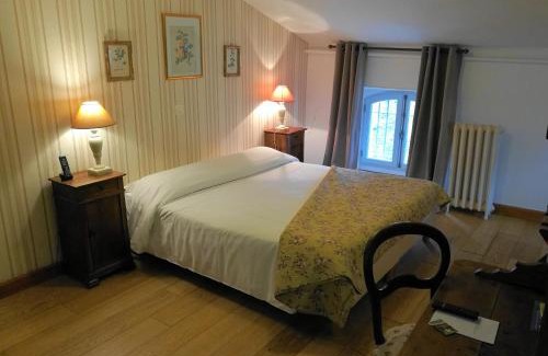Saint-Girons Hôtel | Hotel Logis - Chateau de Beauregard