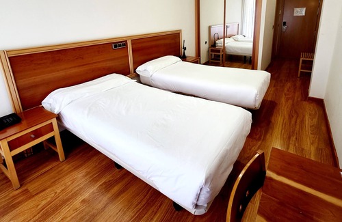 Malpartida de Caceres Hôtel | Hotel Los Barruecos by Croma