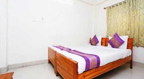 Block E Hôtel | Hotel Luxurious Stay Inn Kolkata - Excellent Service Recommended & Couple Friendly