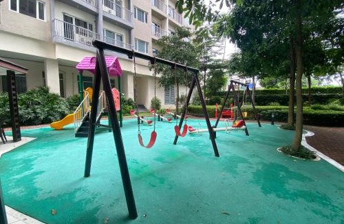 Las Pinas Appartement | Hotel Luxury Twin Bed Room with Balcony Las Pinas-South Residence