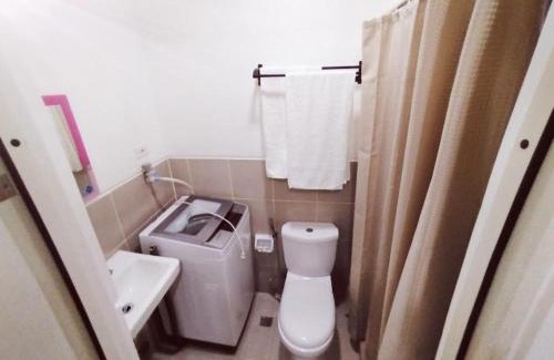 Las Pinas Appartement | Hotel Luxury Twin Bed Room with Balcony Las Pinas-South Residence